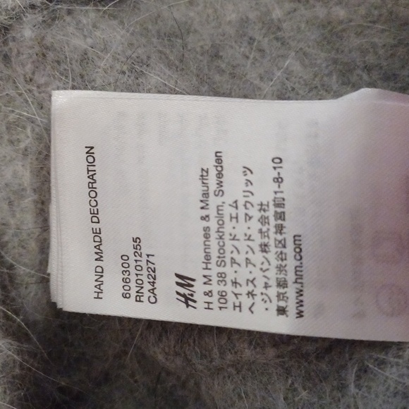 H&M Angora Grey flower Beret one size - Picture 5 of 7